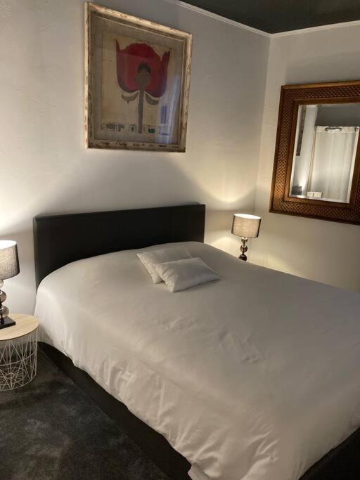 Appartement A Sommières Екстериор снимка